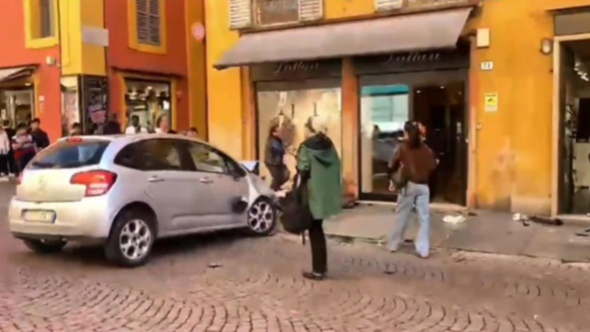 Atac violent în Modena: Analiza evenimentului care a șocat Italia și implicațiile sale sociale