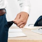Românii în criza datoriilor: Insolvența personală ca ultimă soluție pentru supraviețuire financiară