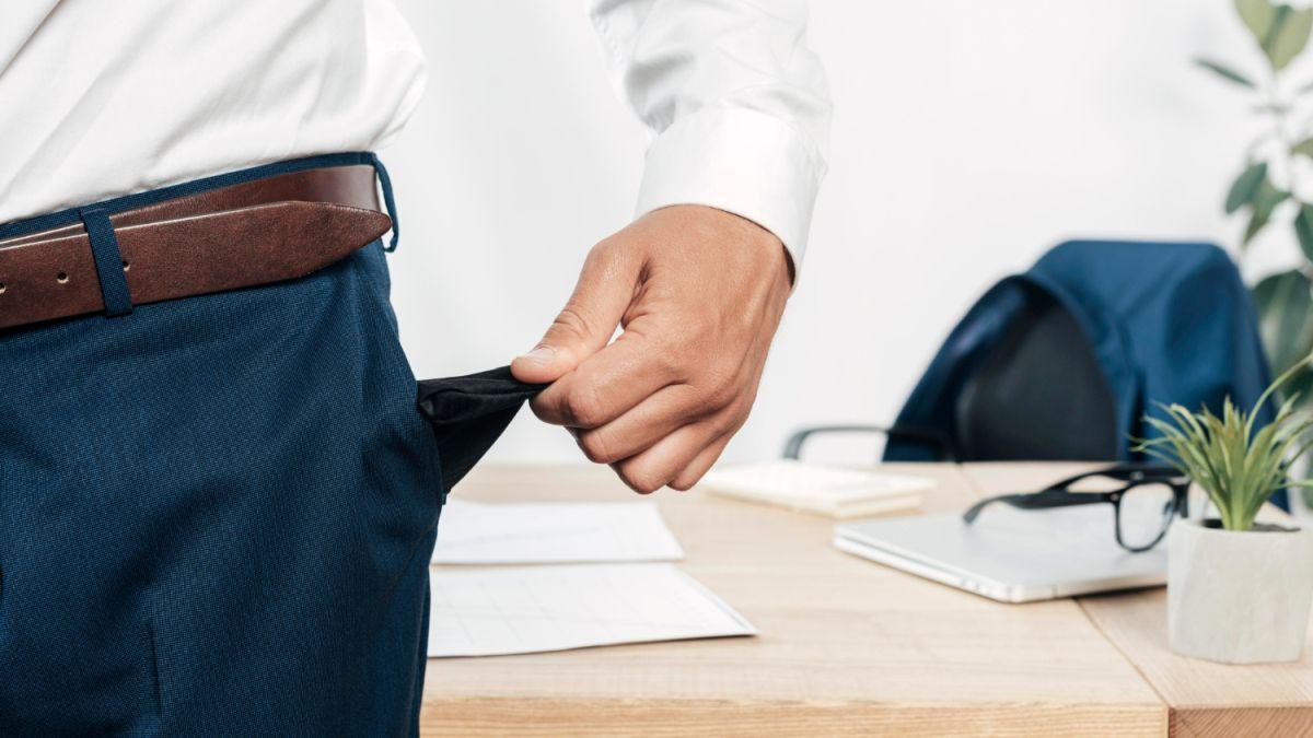 Românii în criza datoriilor: Insolvența personală ca ultimă soluție pentru supraviețuire financiară
