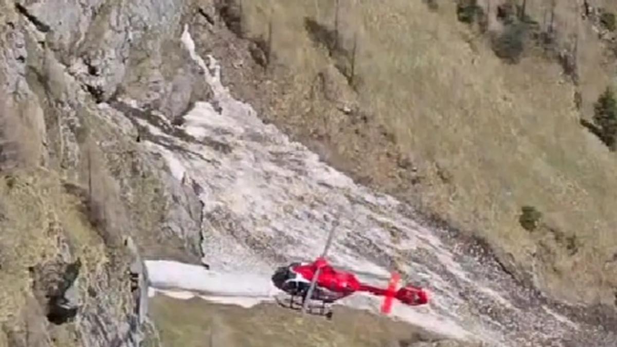 Accident tragic în Valea Caraimanului: Un turist bulgar rănit grav după o cădere de 40 de metri