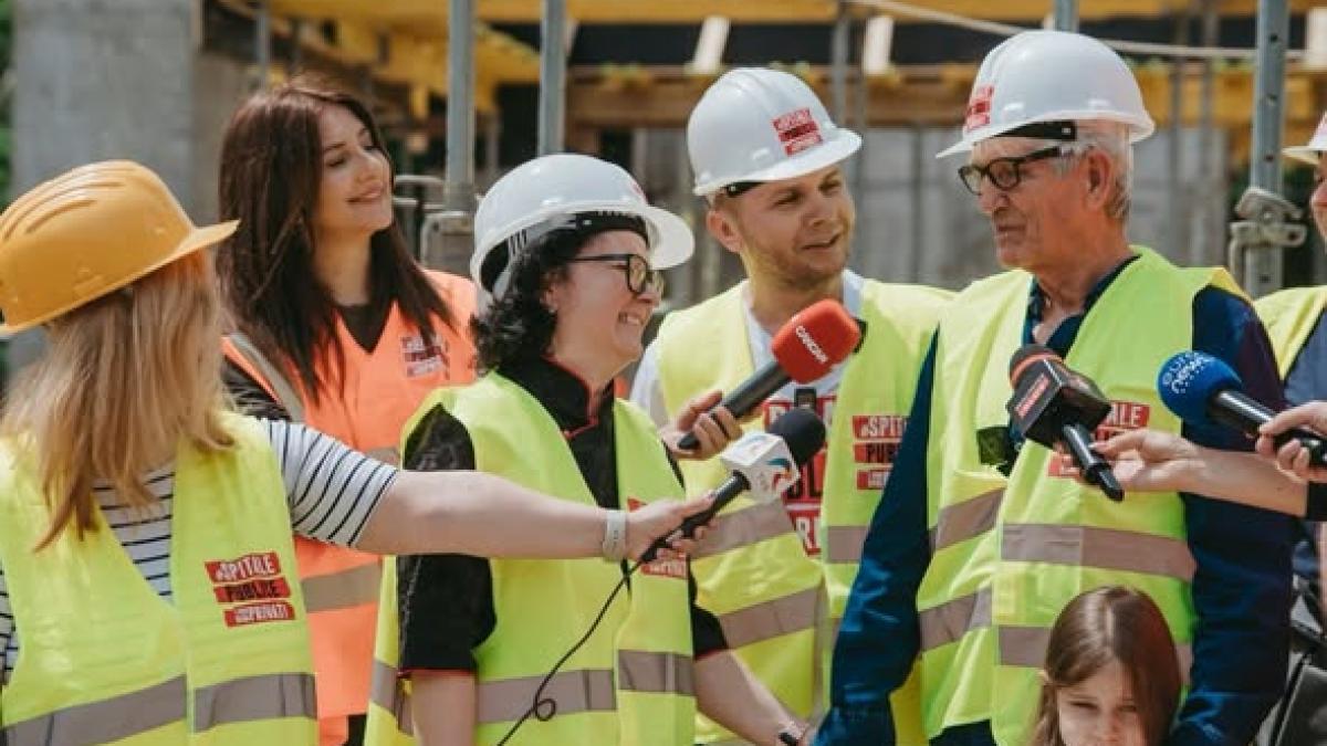 Eric Roberts și Impactul Vizitei Sale asupra Clinicii de Psihiatrie Pediatrică de la Obregia
