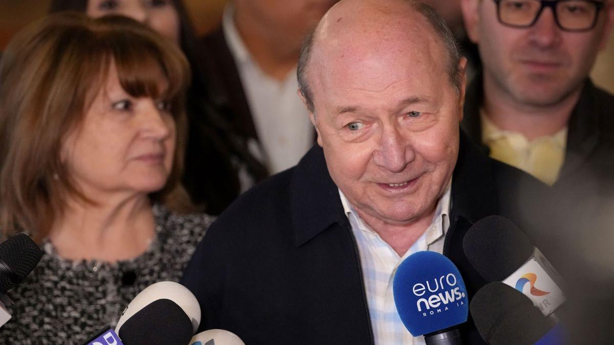 Revenirea PSD la putere: Analiza declarațiilor lui Traian Băsescu și implicațiile politice pentru România