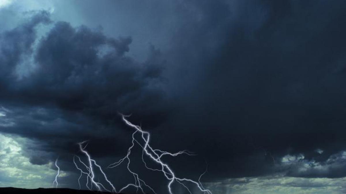 Fenomene Meteo Periculoase la Botoșani: Consecințe și Implicații pentru Comunitate