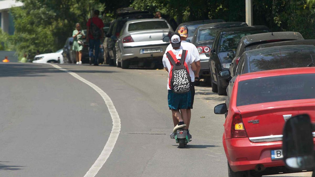 Reguli mai dure în trafic: Implicațiile noilor reglementări pentru trotinetiști și siguranța rutieră