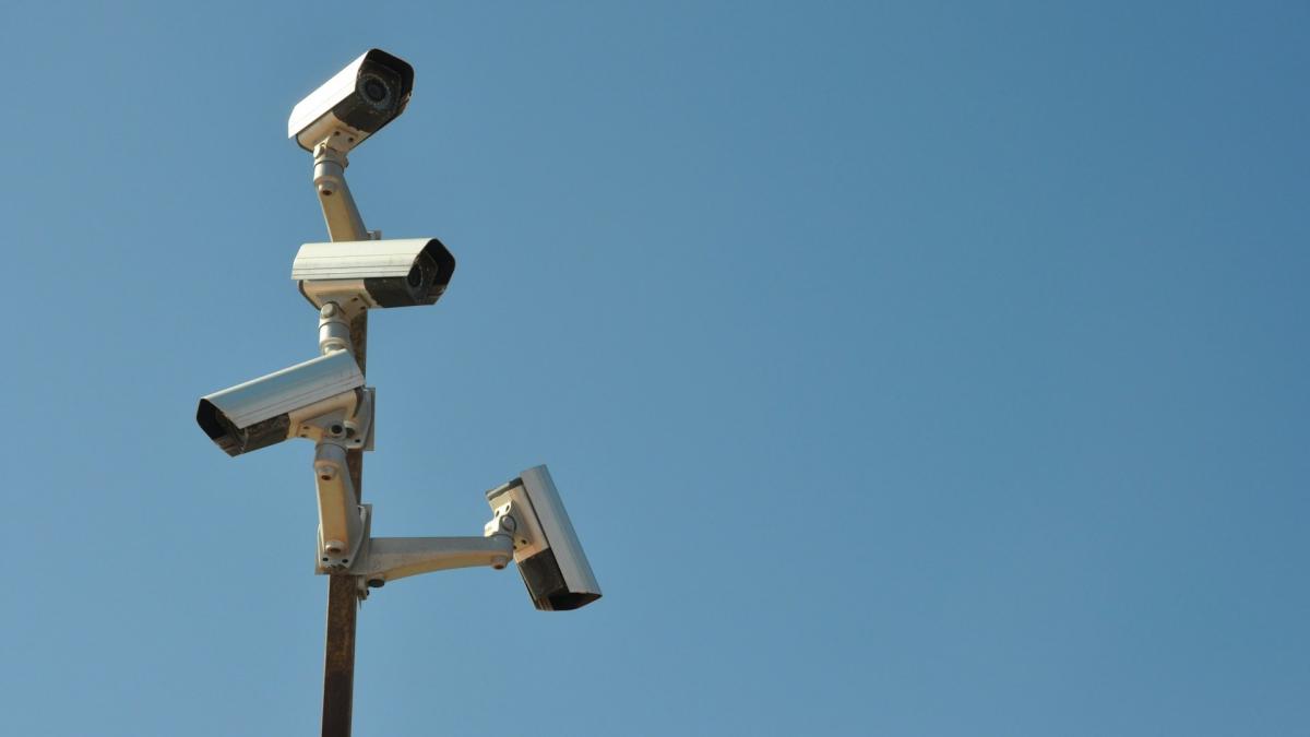 Big Brother-ul din Oradea: O privire detaliată asupra supravegherii moderne și implicațiile sale sociale