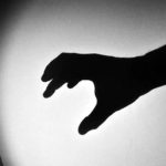 România abuzurilor ascunse: De ce jumătate dintre copii nu solicită ajutorul Poliției