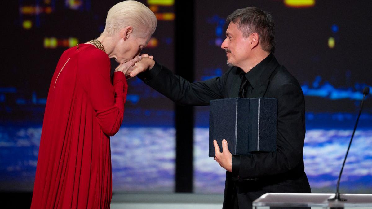 Cristian Mungiu și Apelul pentru O Mai Bună Susținere a Culturii în România: O Analiză Detaliată