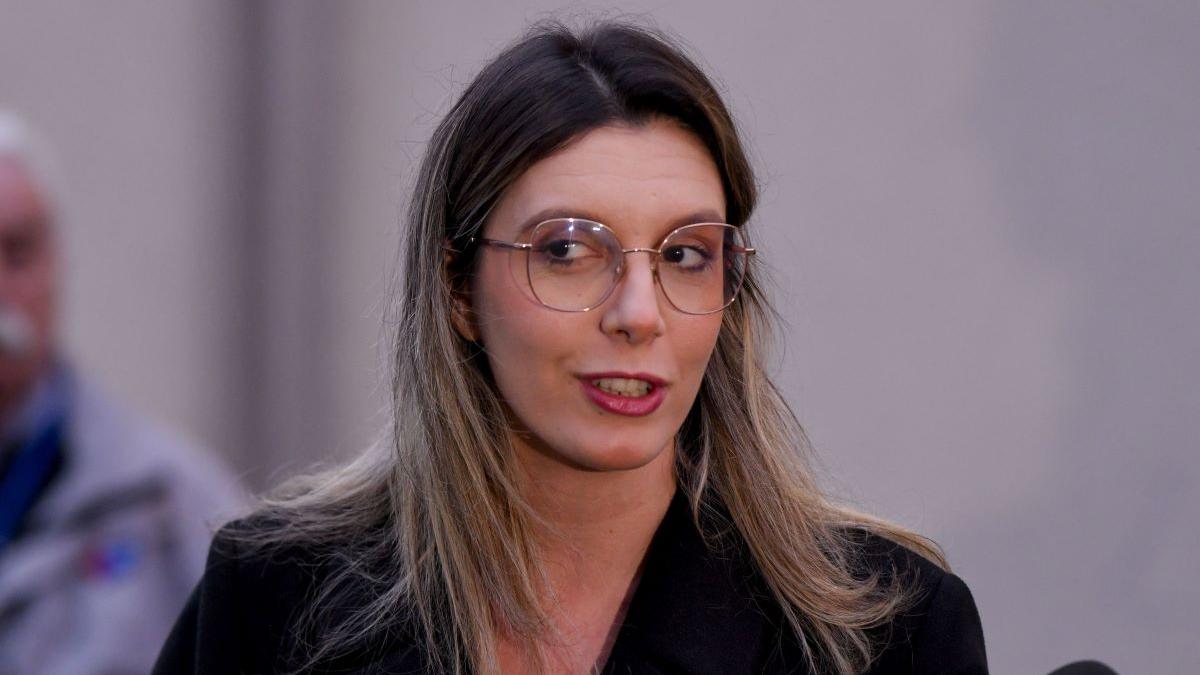Scandalul Dianei Buzoianu: Dosare Penale și Reacții Eclatante în urma Perchezițiilor din Sintești
