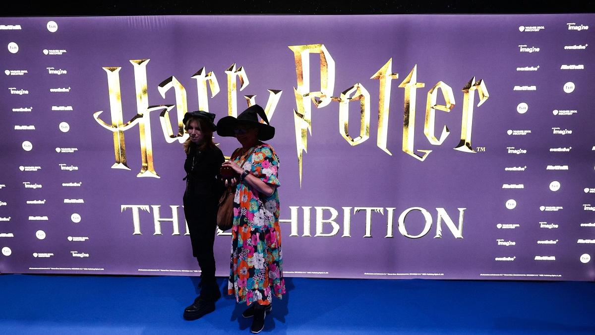 Valoarea simbolică și economică a primei ediții a cărții Harry Potter vândută la licitație pentru 23.000 de dolari