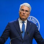 Controversa Legea Salarizării: O Șmecherie Politică în Contextul PNRR