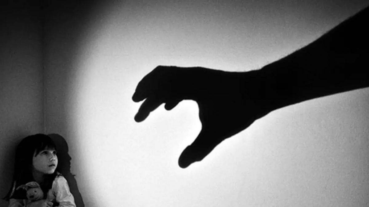 Scandalul abuzurilor în școlile din Franța: O analiză profundă a unei crize sociale