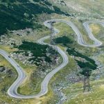 Redeschiderea Transalpinei: Între Reguli Stricte și Impactul Asupra Turismului Românesc