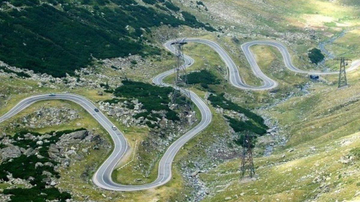 Redeschiderea Transalpinei: Între Reguli Stricte și Impactul Asupra Turismului Românesc