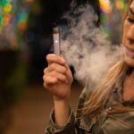 Impactul nociv al țigărilor electronice și tutunului încălzit asupra sănătății pulmonare