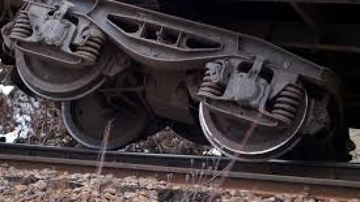 Deraierea Trenului InterCity în Gara Suceava: O Analiză Detaliată a Implicațiilor și Contextului