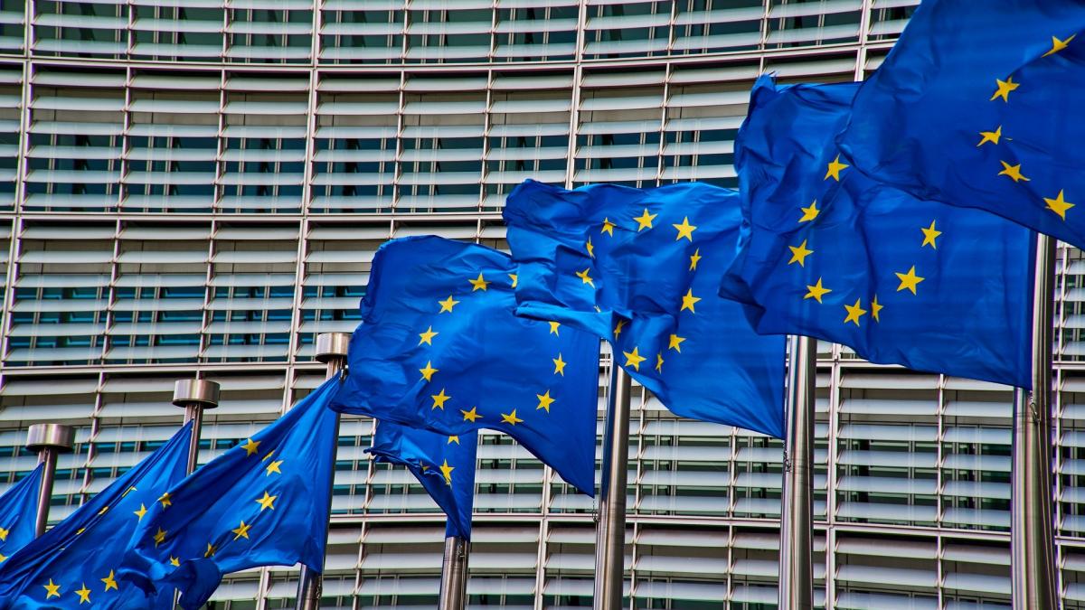 Fondurile pentru Îngrășăminte: O Necesitate Urgentă în Contextul Crizei Agricole din UE