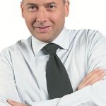 Relația Părinte-Copil: O Privire Asupra Instituționalizării și Impactului Asupra Societății Contemporane
