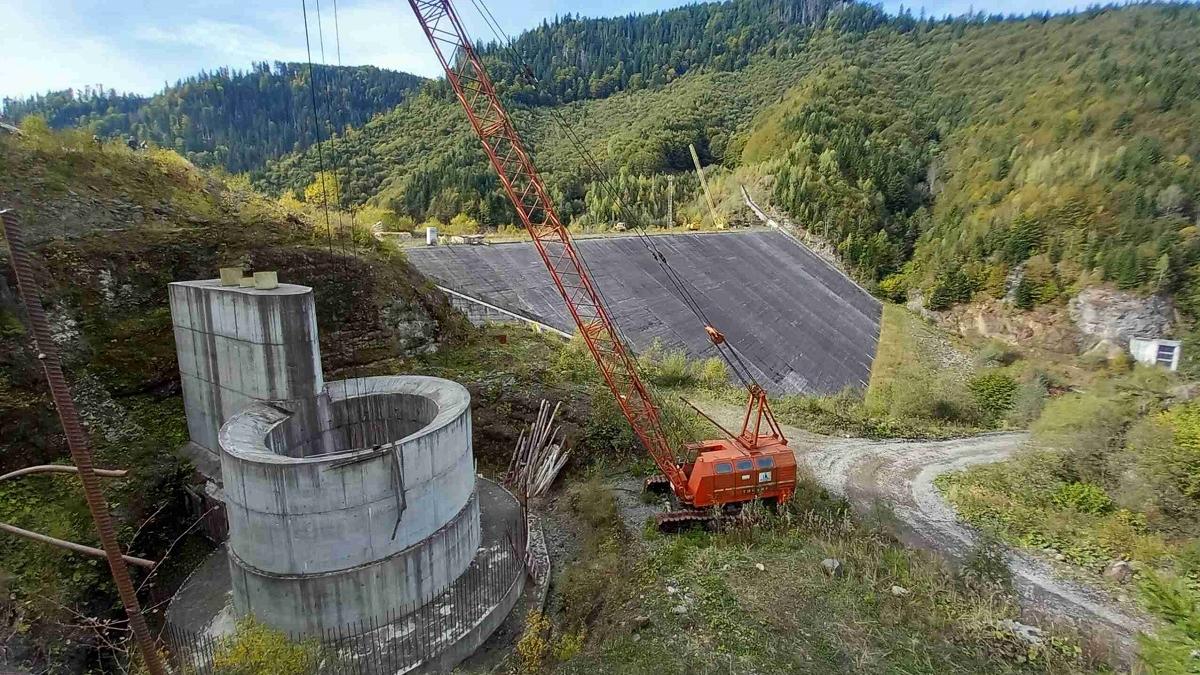 Mircea Fechet și Provocările Investițiilor Strategice în România: O Necesitate Politică și Economică