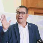 Parlamentul Melcilor: O Lege Care A Parcurs 12 Ani de la Senat la Cameră – O Analiză Detaliată