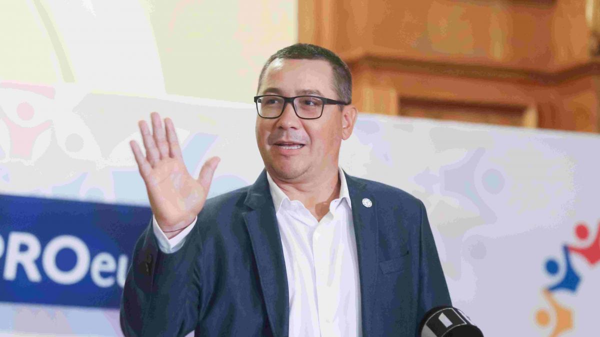 Parlamentul Melcilor: O Lege Care A Parcurs 12 Ani de la Senat la Cameră – O Analiză Detaliată
