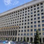 Ministerul Transporturilor și Legea Conducerii Defensive: O Decizie Controversată în Contextul Accidentelor Rutiere din România
