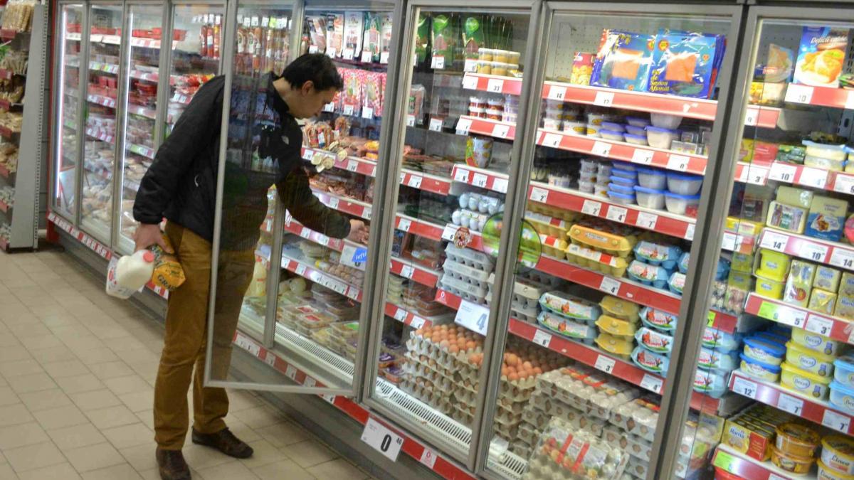 Economia României în Criză: Perspectivele lui Adrian Negrescu asupra Viitorului Consumului