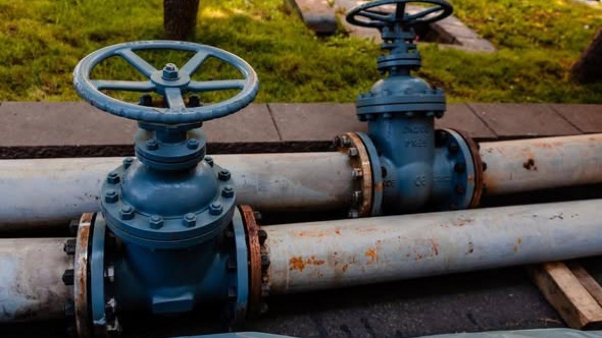 Fuziunea istorică din București: Primăria anunță pașii pentru preluarea ELCEN și implicațiile acesteia pentru viitorul energetic al capitalei