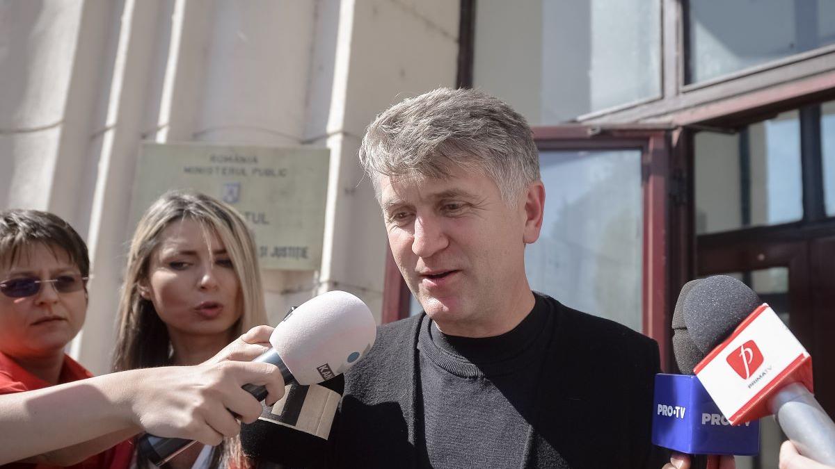 Cristian Pomohaci și scandalul banilor ascunși: O analiză a descoperirilor surprinzătoare și implicațiilor sociale