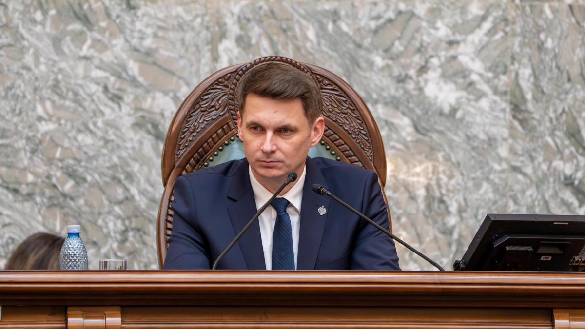 Guvernul Tehnocrat al lui Eugen Tomac: Provocările și Implicațiile Instabilității Politice