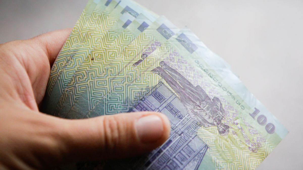 Impactul Inflației asupra Salariilor: O Analiză Detaliată a Provocărilor Economice pentru Angajați