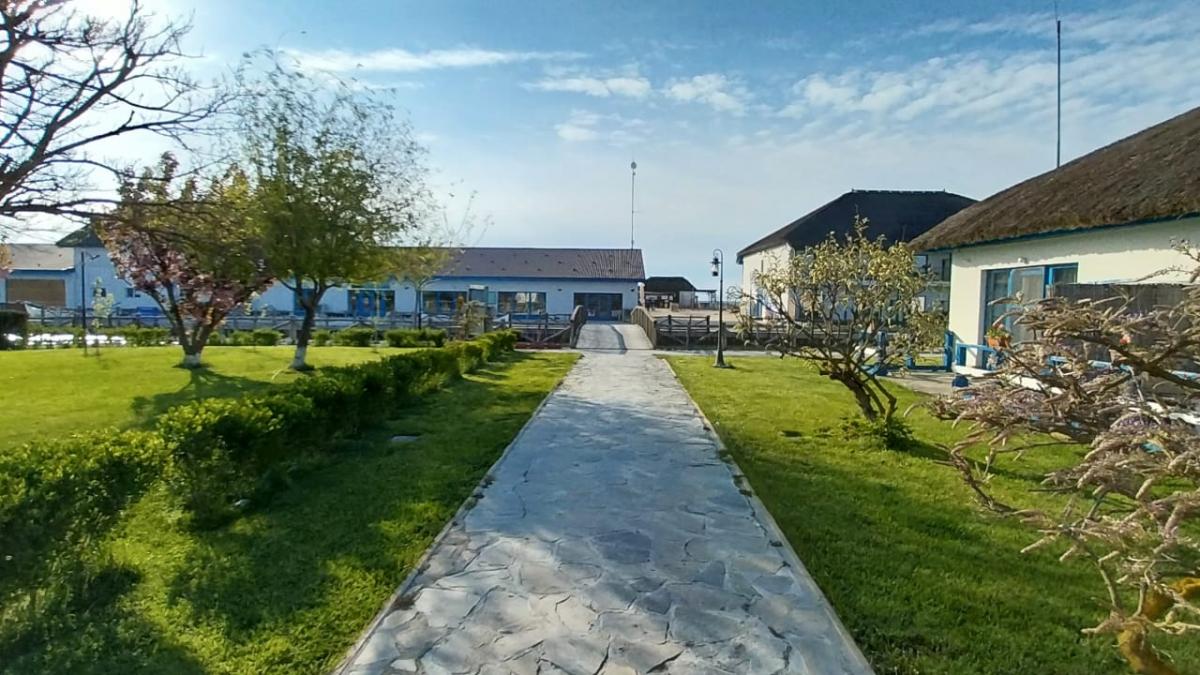 Gura Portiței: O destinație unică care îmbină Litoralul și Delta Dunării