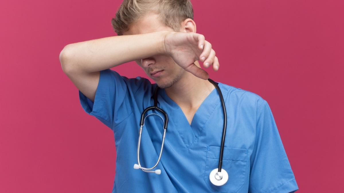 Schimbare majoră în sistemul medical din România: Medicii de gardă, vizați de controale și teste antidrog