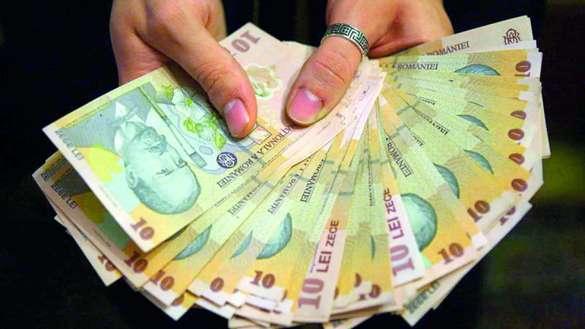 Declinul salariului mediu net în România: O analiză aprofundată a scăderii din aprilie 2026