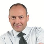 Impactul Creșterii Dobânzilor: Băncile Centrale și Responsabilitatea Politică