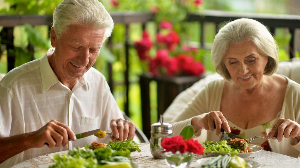 Îngrijirea pielii după 50 de ani: Alimentele care pot combate ridurile și îmbunătăți sănătatea pielii