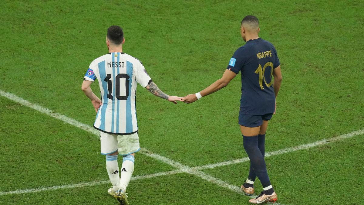 În așteptarea lui Messi și Mbappe: Impactul Financiar și Social al Sportului de Performanță