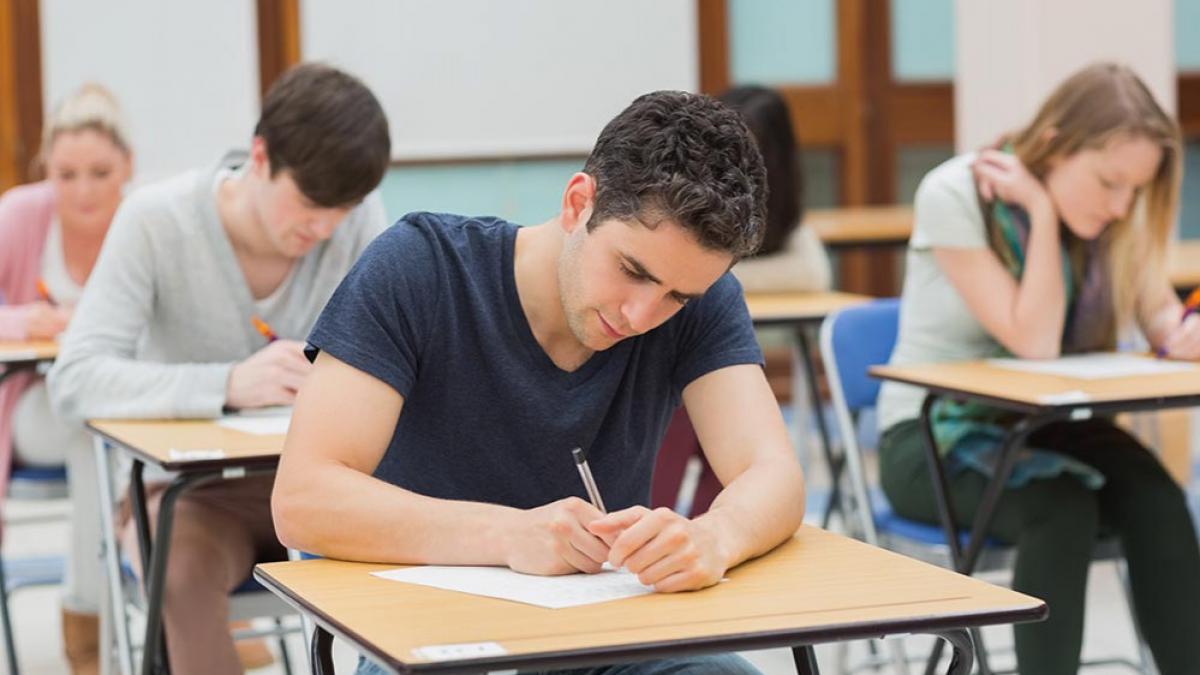 Bacalaureat 2026: Provocări și Perspective pentru Viitorul Educației Românești
