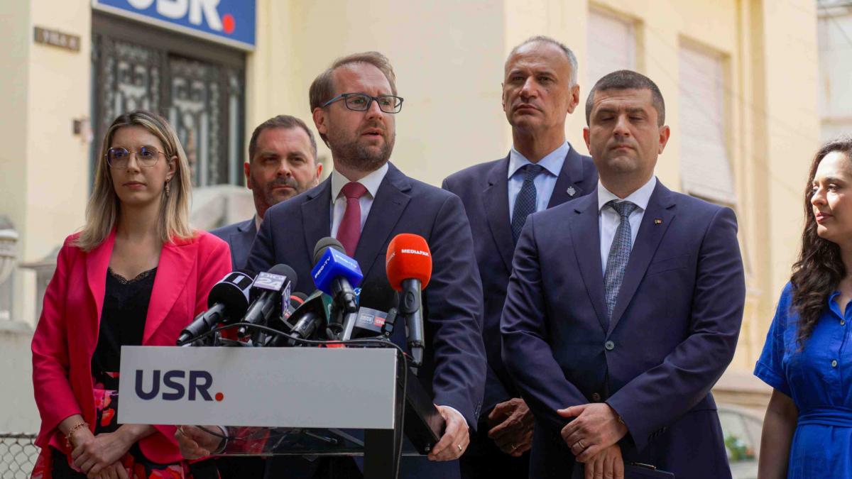 Traseismul Politic în România: USR Refuză să Voteze Guvernul Veștea – O Analiză Detaliată