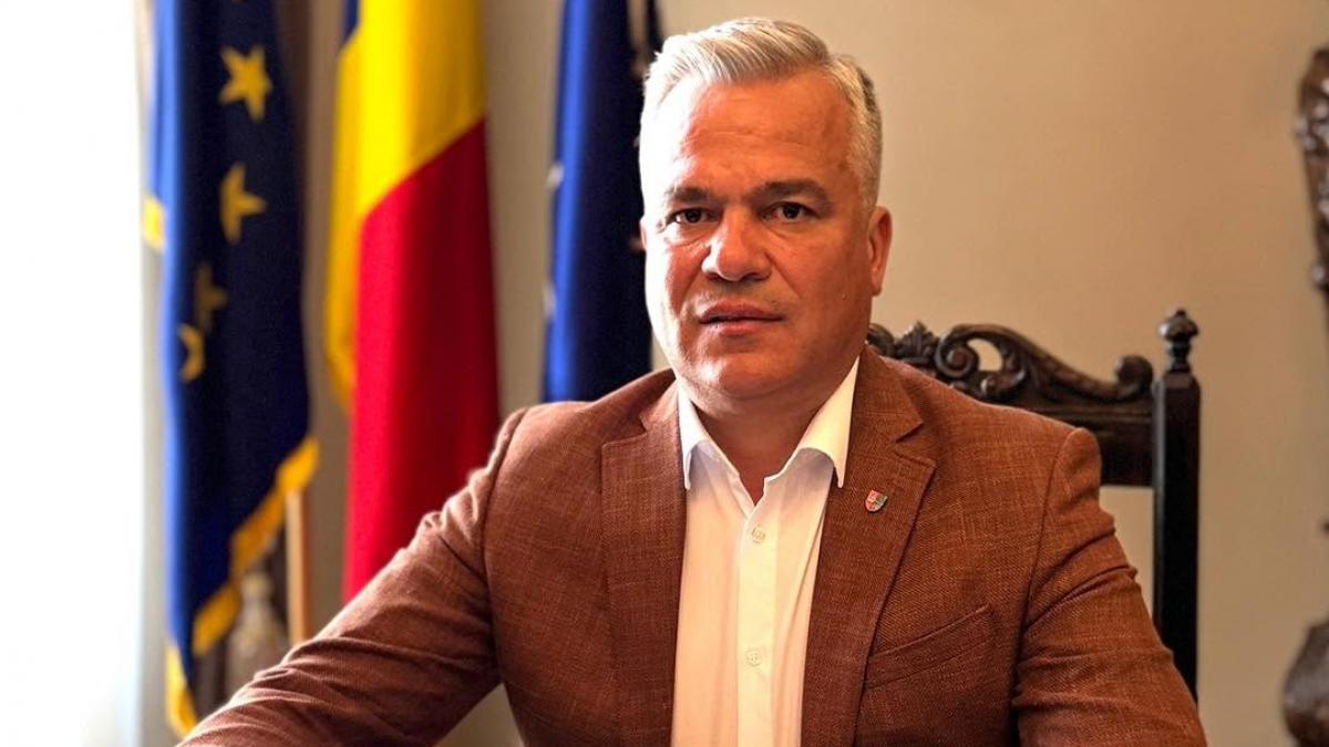 Transformări Strategice la Ministerul Finanțelor: Deficitul Bugetar și Digitalizarea Sub Bagheta lui Adrian Veștea