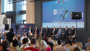 Antreprenorii români în fața unei provocări economice: Necesitatea investițiilor și predictibilității în era crizei politice și deficitului de forță de muncă