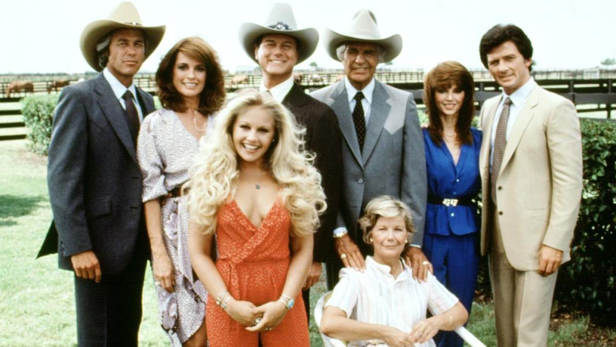 Doliu în lumea filmului: Moartea unei vedete legendare din serialul „Dallas” și impactul său asupra industriei cinematografice