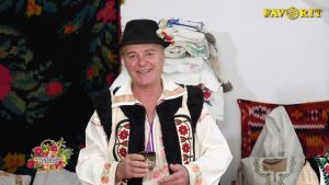 Condamnarea unui Interpret de Muzică Populară: O Analiză a Impactului și Implicațiilor Sociale