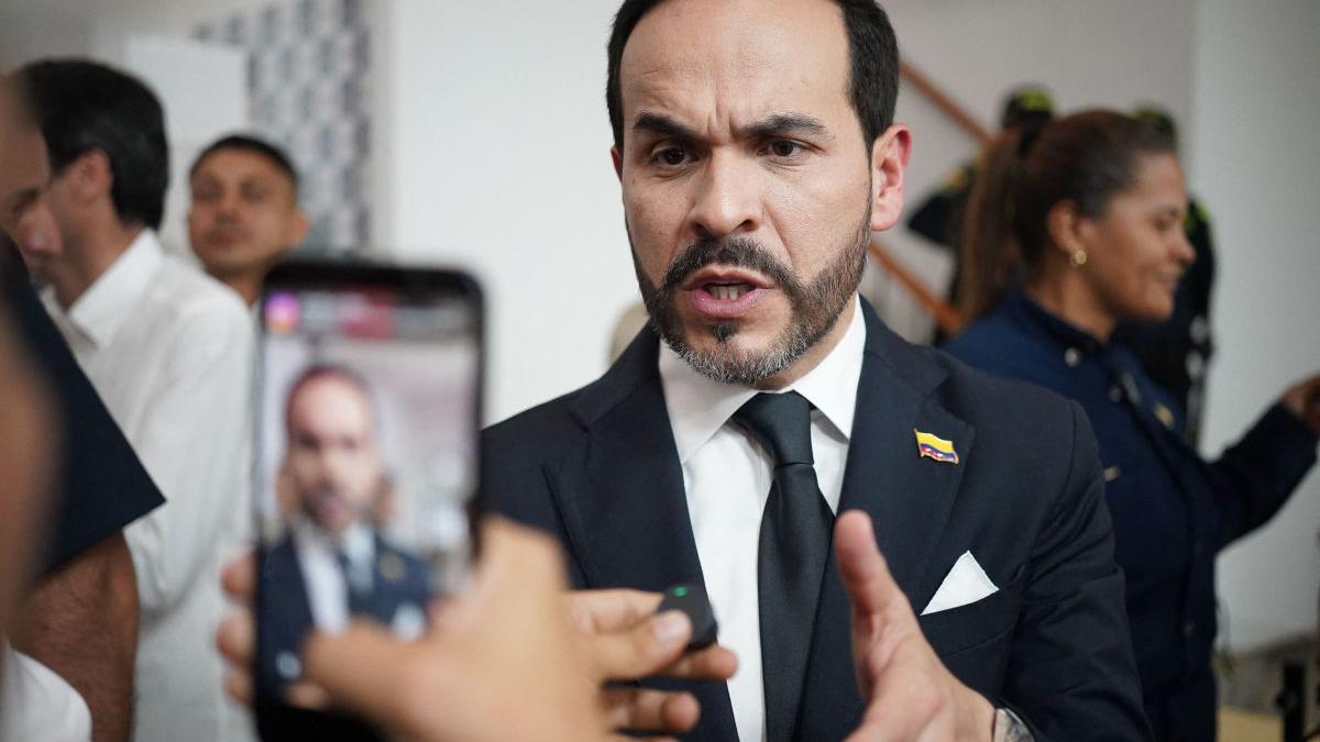 Abelardo de la Espriella: Ascensiunea unui politician pro-Trump în Columbia și impactul său asupra viitorului politic
