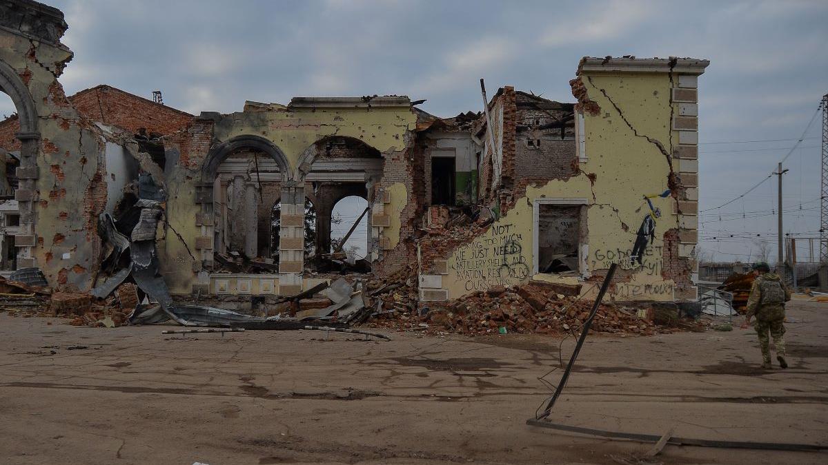 Confruntarea din Donbas: O analiza aprofundată a situației din estul Ucrainei