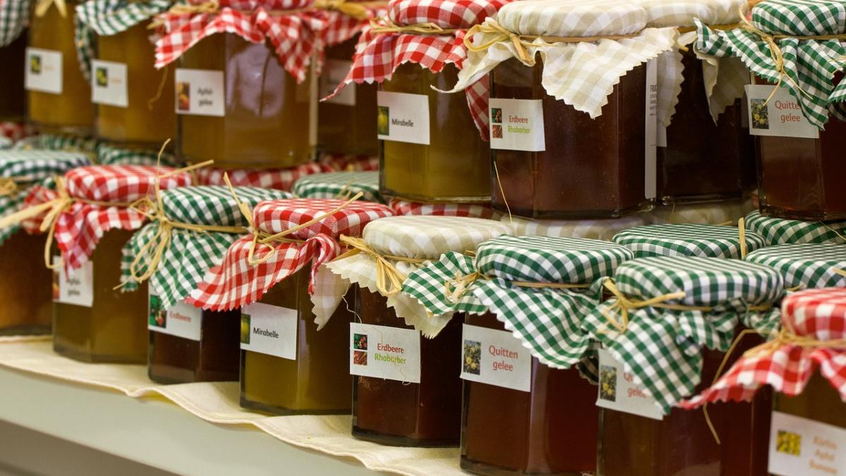 Dulceață de Coacăze Negre: Rețeta Sezonului și Beneficiile Acestei Delicii