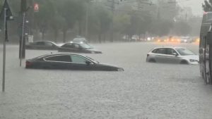 Craiova sub ape: Impactul furtunilor asupra infrastructurii urbane și vieții cetățenilor