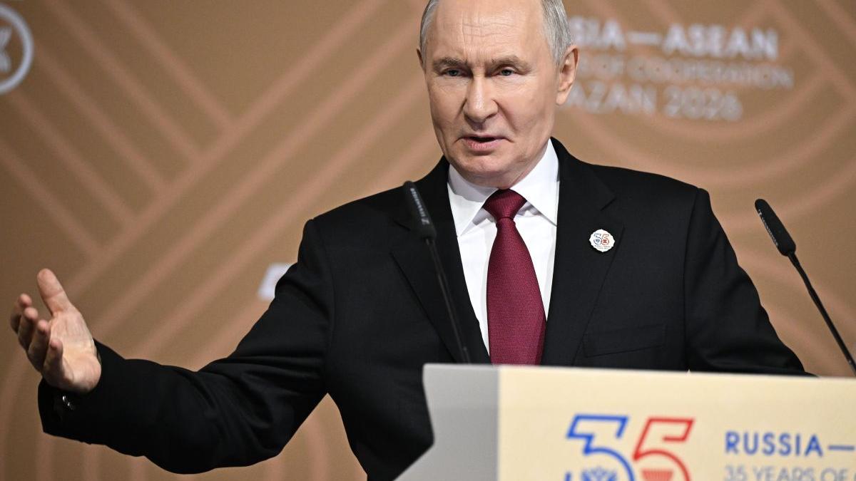 Tensiuni geopolitice: Putin acuză NATO de pregătiri militare împotriva Rusiei