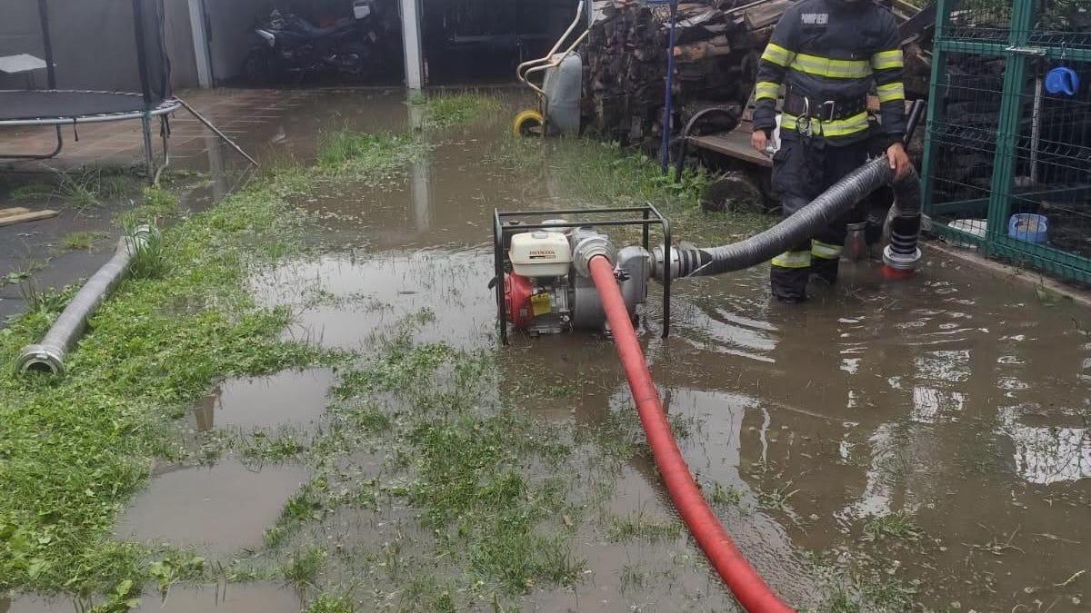 Inundații devastatoare în România: Impactul asupra comunităților și răspunsul autorităților