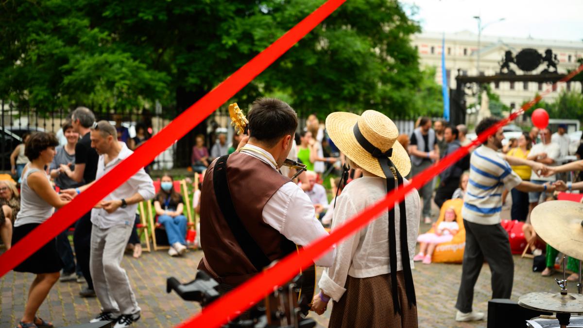 Weekend Sessions: O sărbătoare culturală în inima Bucureștiului și impactul evenimentelor de vară asupra comunității