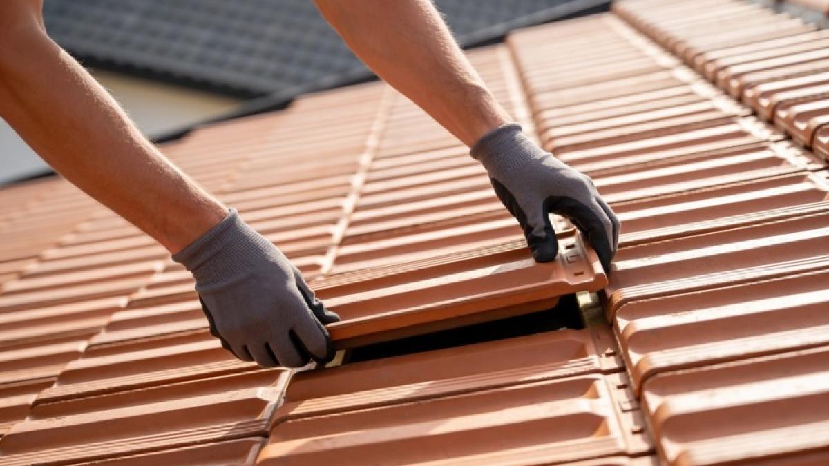 Ghidul complet pentru alegerea țiglei ceramice: 12 recomandări esențiale în funcție de nevoi
